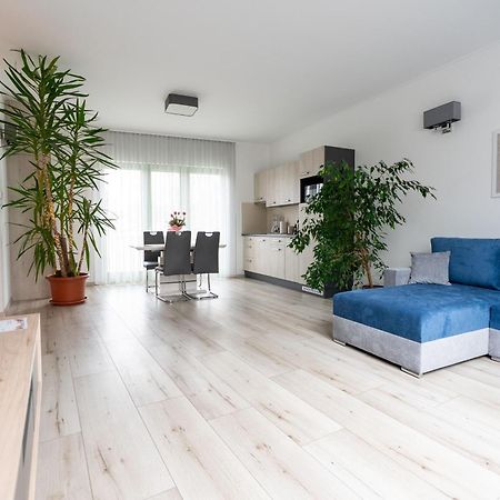 Jokai Apartman Dunafoldvar Eksteriør billede