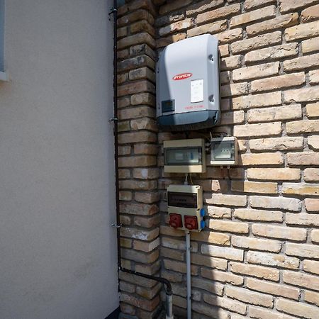 Jokai Apartman Dunafoldvar Eksteriør billede