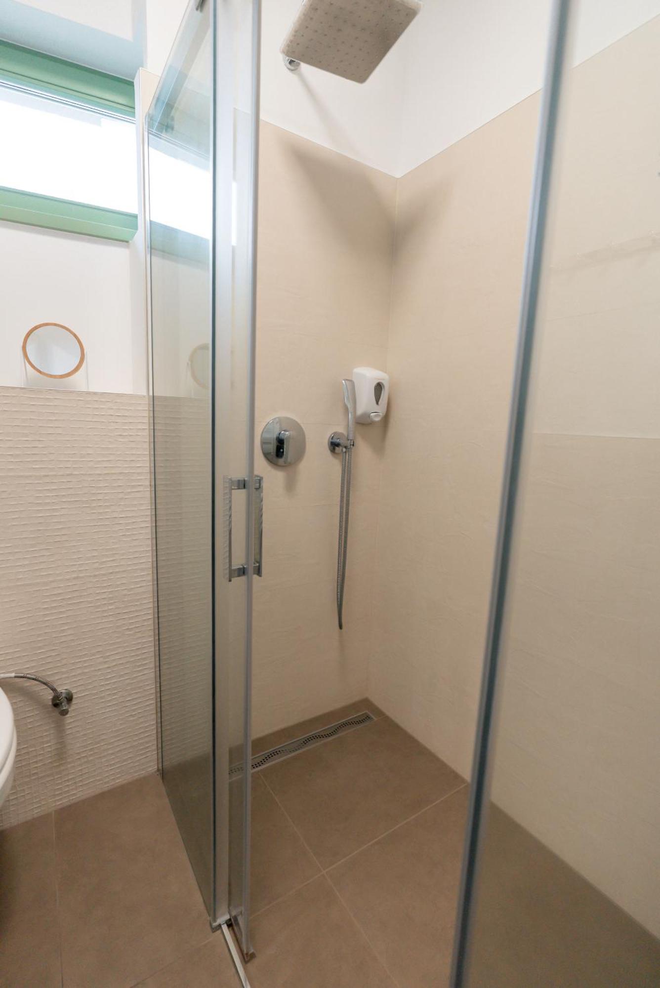 Jokai Apartman Dunafoldvar Eksteriør billede