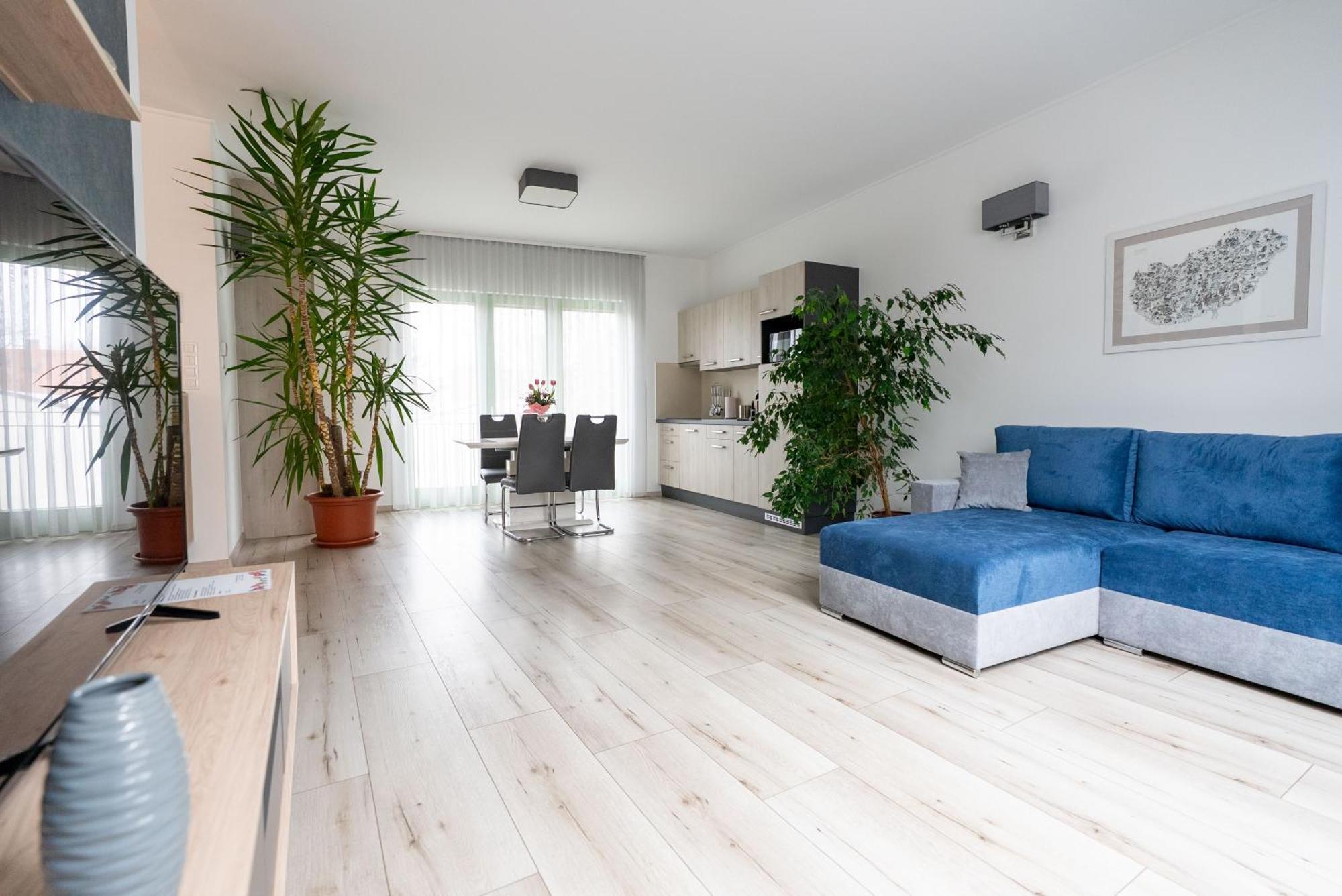 Jokai Apartman Dunafoldvar Eksteriør billede