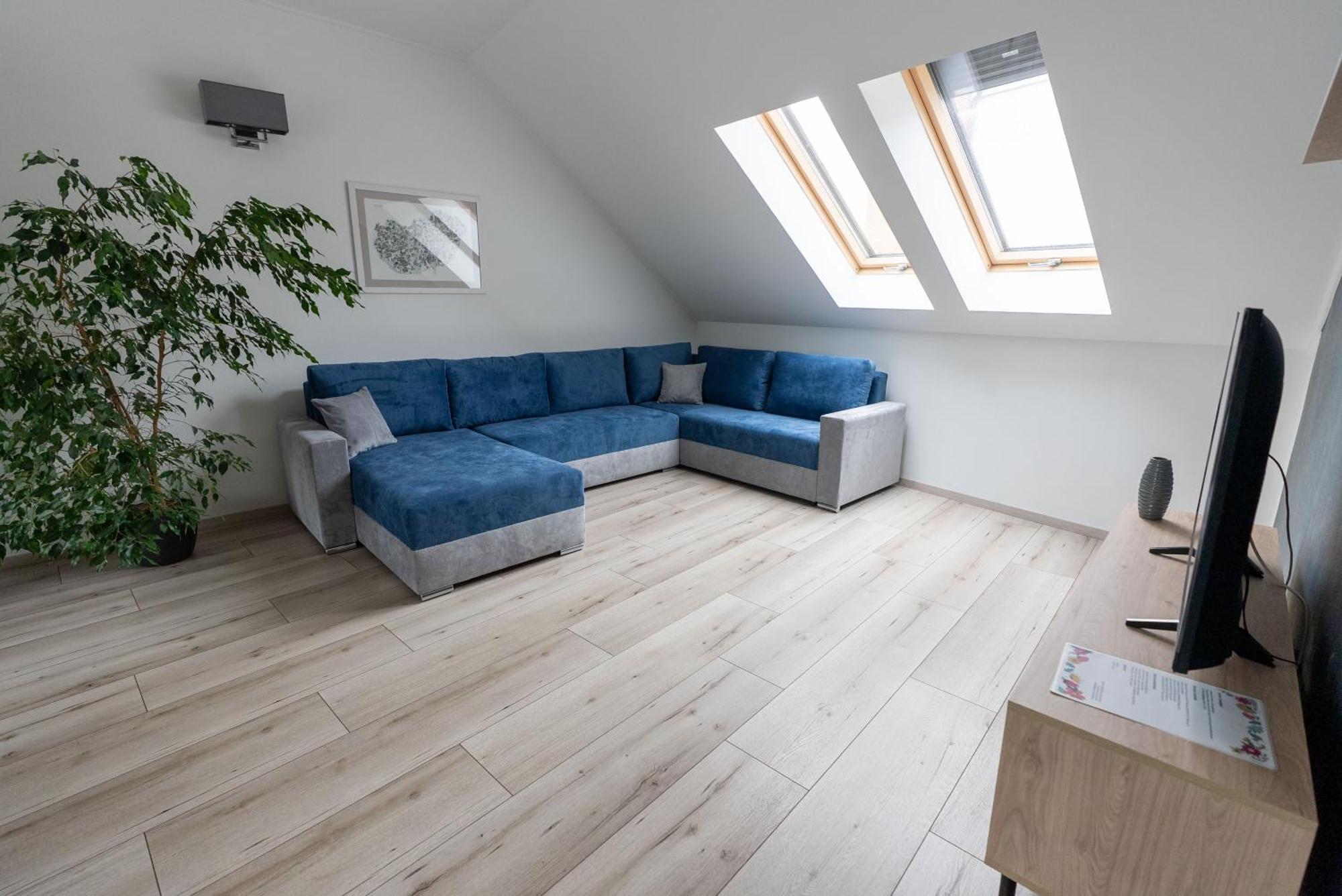 Jokai Apartman Dunafoldvar Eksteriør billede