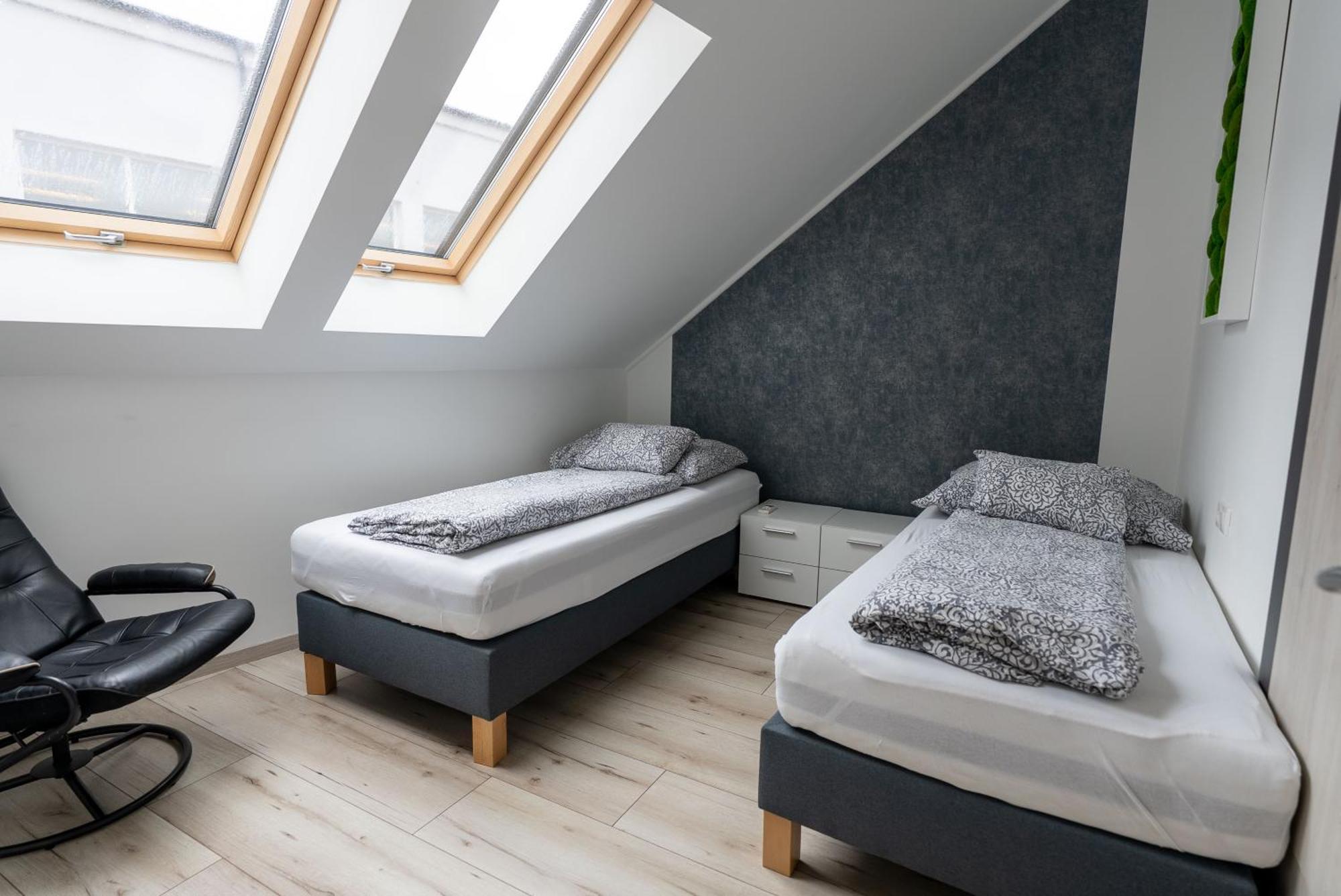 Jokai Apartman Dunafoldvar Eksteriør billede